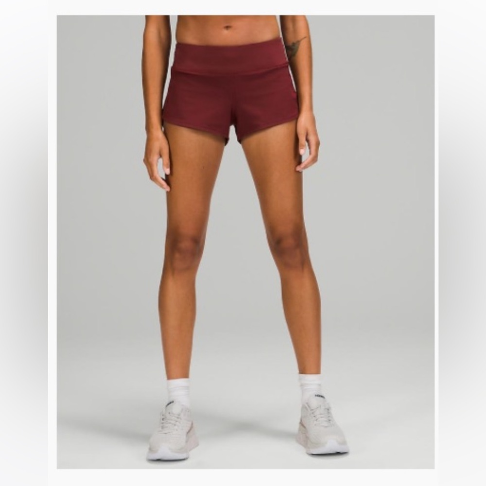 Lululemon Speed Up Low-Rise Short 2.5”
